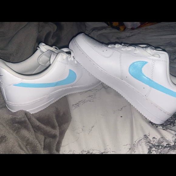 Sold - Picture 2 of 4